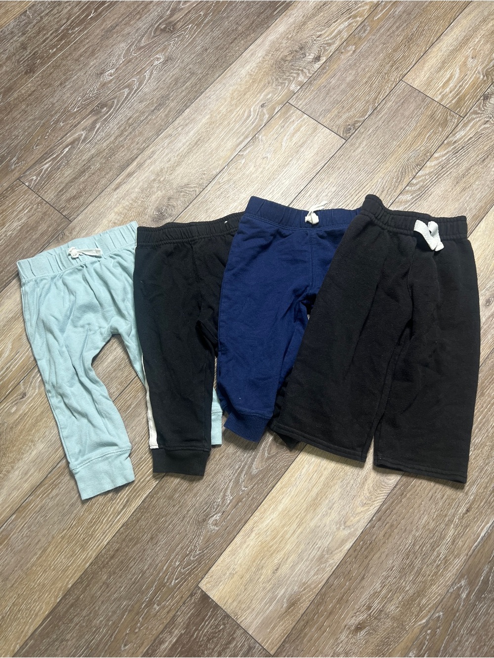Bundle baby boy bottoms Carter’s Garanimals